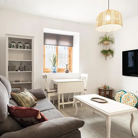Warm Light Of Albayzin - Free Parking 15 Min Away-2